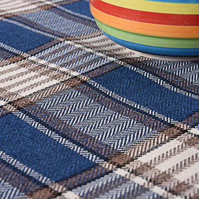 Checked Table Runner